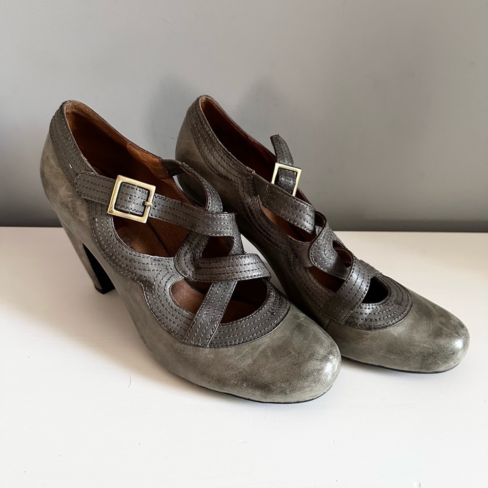 MIZ MOOZ Soho Leather Mary Jane Heeled Pump Green Size 10 Buckle Fastening